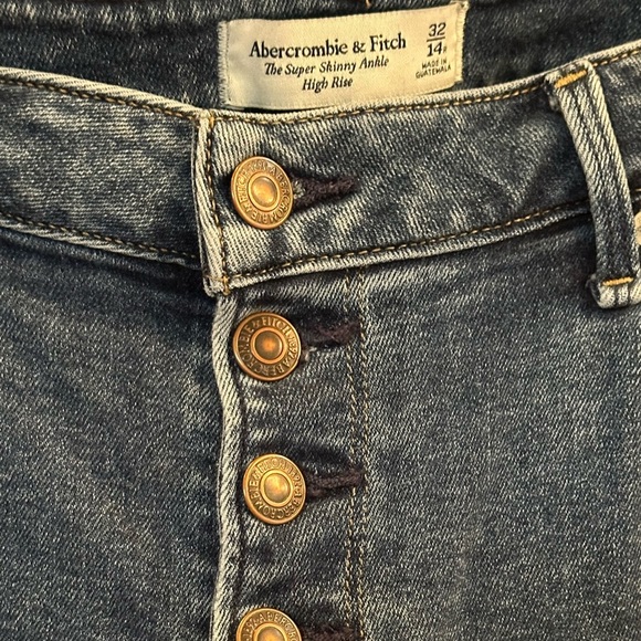 Abercrombie & Fitch Super Skinny Ankle High Rise Jeans Size 32 - Picture 5 of 7